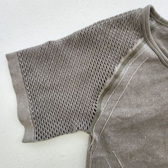 Nine West Active Top - Size S/M - Picture 2 of 7